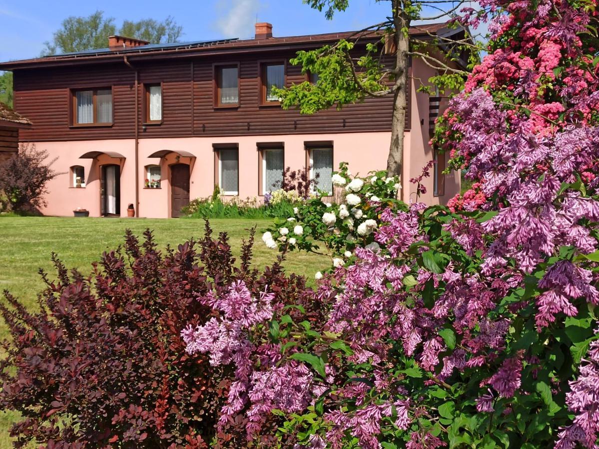 Dom Goscinny Przy Jeziorze Gardna Wielka エクステリア 写真